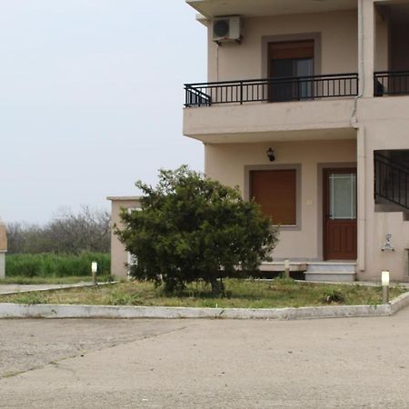 Romanon Vakis Apartments מראה חיצוני תמונה