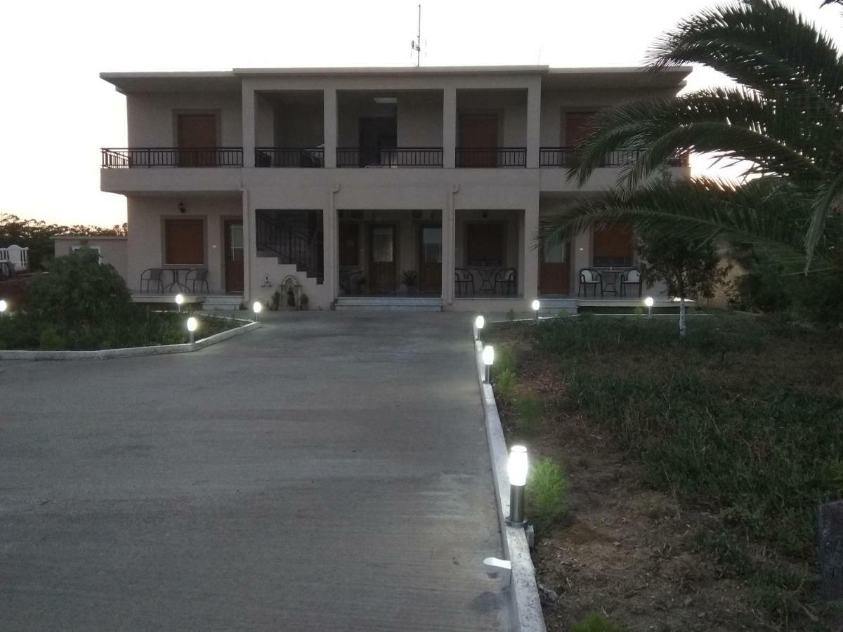 Romanon Vakis Apartments מראה חיצוני תמונה