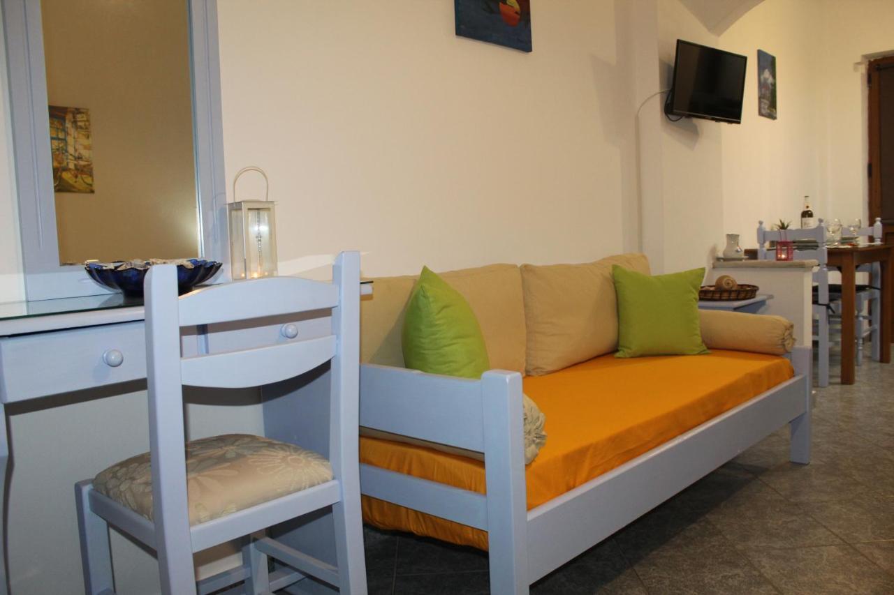 Romanon Vakis Apartments מראה חיצוני תמונה
